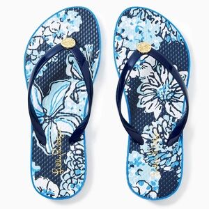 NWT! Lilly Pulitzer Blue Floral Sandals